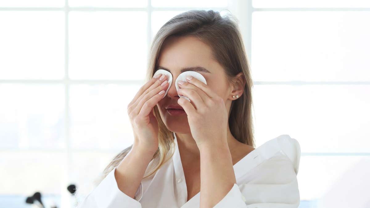 Conjunctivitis Symptoms In Hindi
