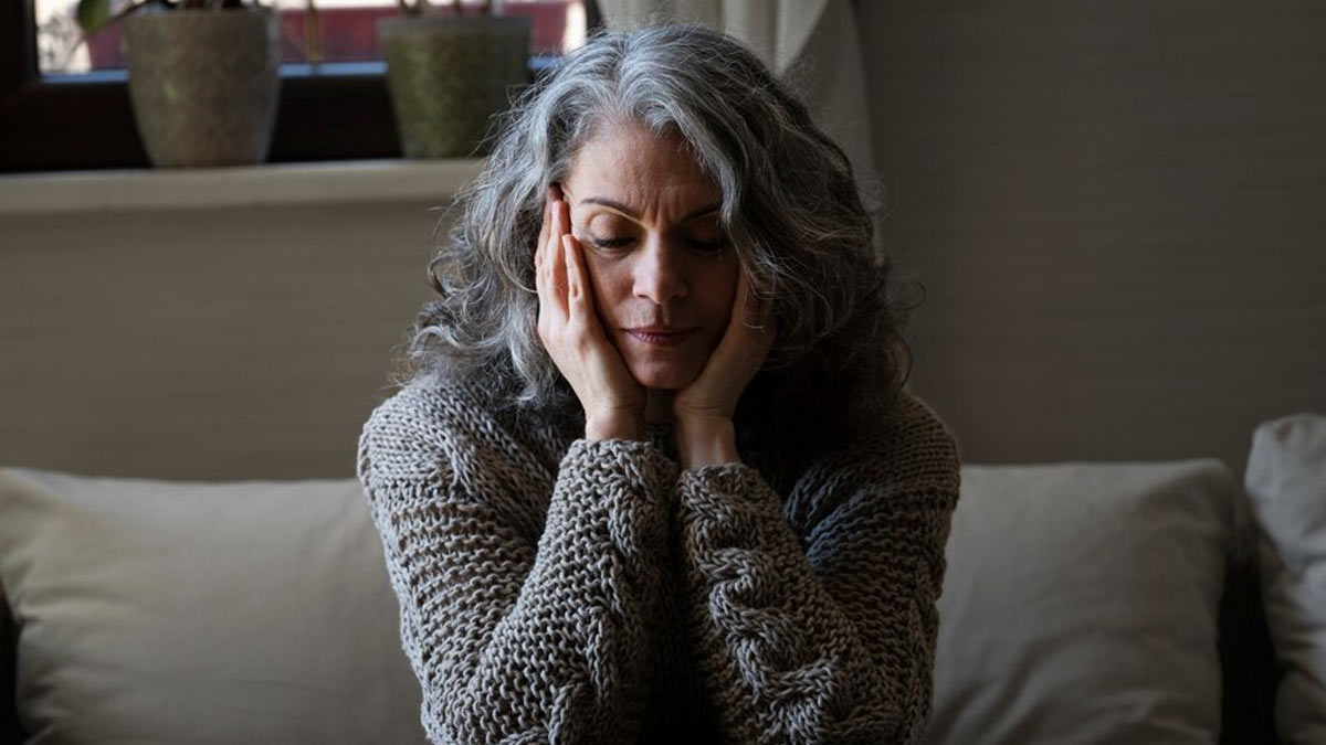 Do Menopause Symptoms Ever Truly End? Know From A Gynaecologist