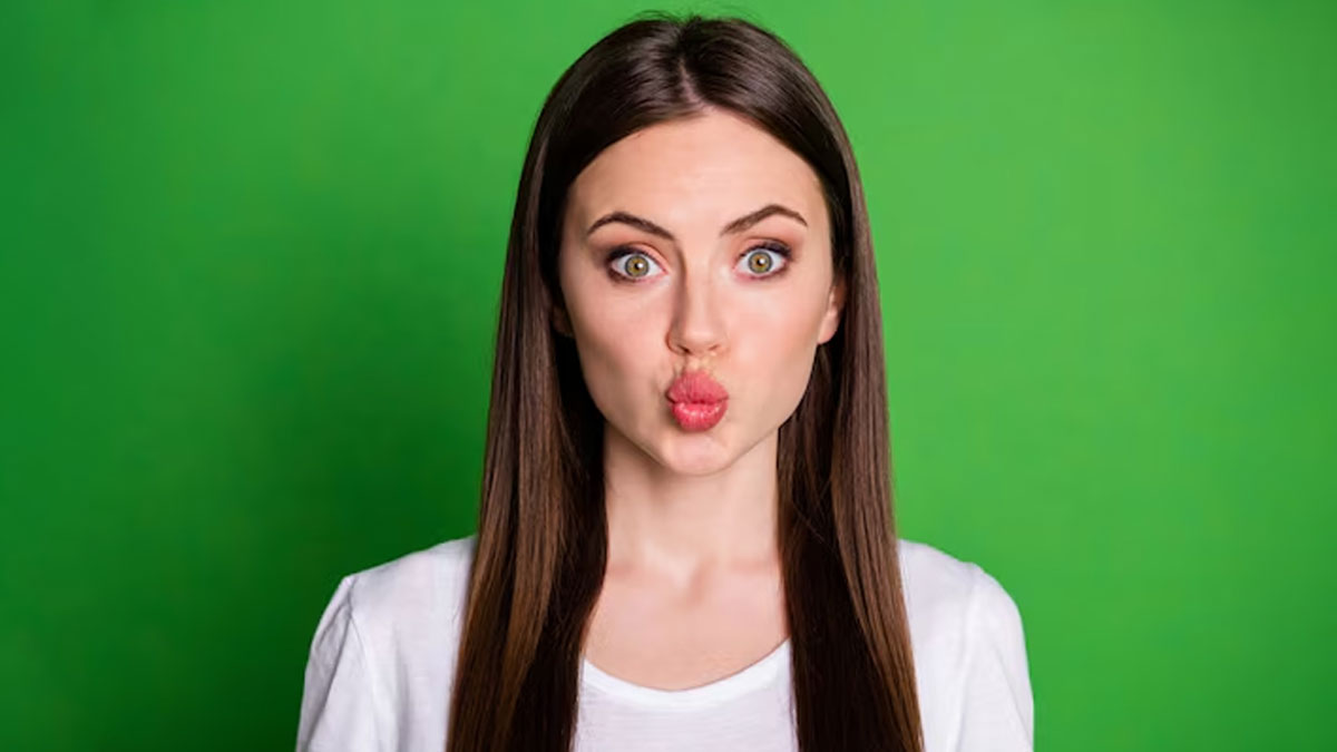 Does Face Yoga Actually Work? Expert Shares If It Can Slim Your Face And Which Exercises To Try