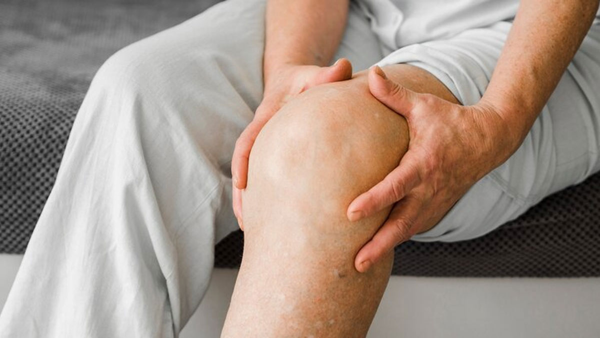 What Are The Early Signs Of Large Joint Disease?