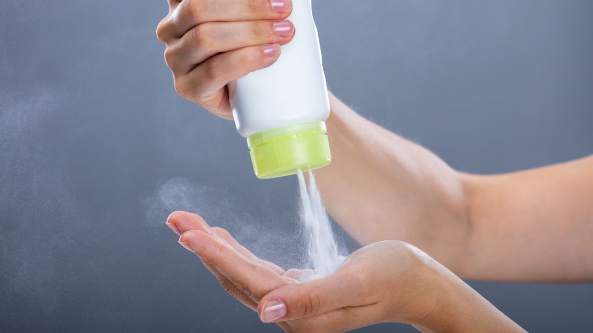 WHO Says Talcum Powder May Cause Ovarian Cancer: Here’s How