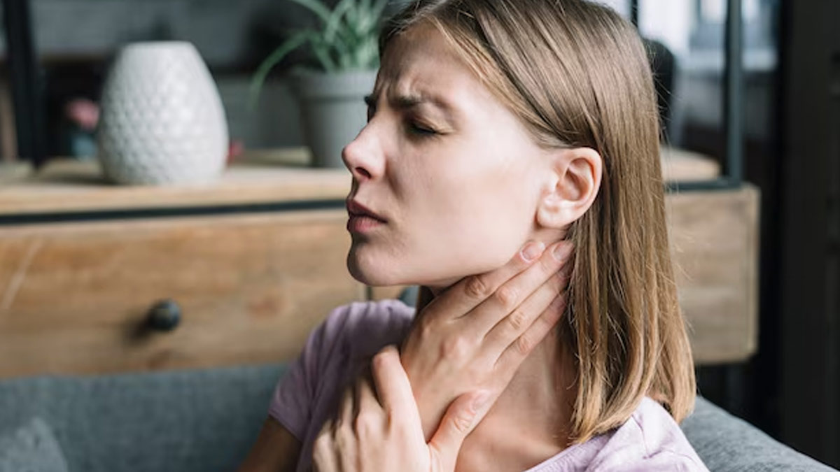 Dealing With Throat Inflammation? Follow These 10 Natural Tips To Get Rid Of It