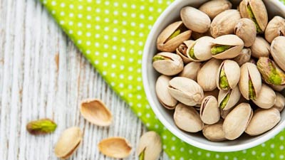 द‍िमाग के व‍िकास के ल‍िए बच्‍चों की डाइट में शाम‍िल करें प‍िस्‍ता, जानें फायदे 