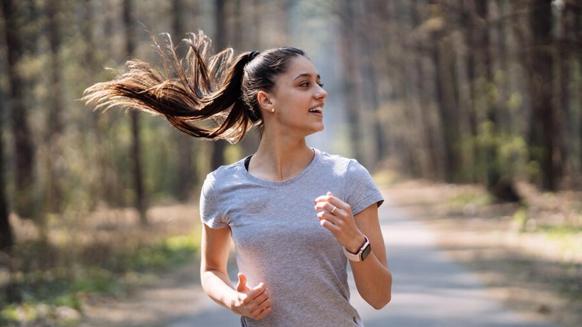 Running Vs. Incline Walking: Which Gives You Faster Results?