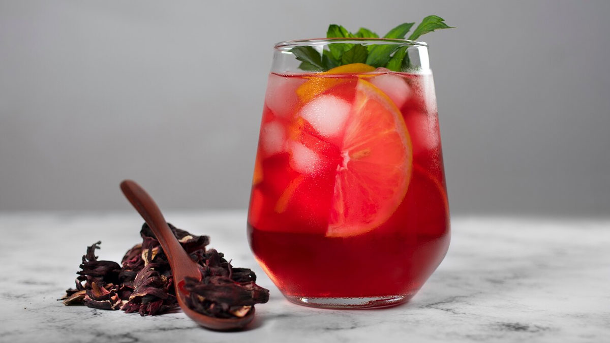 तुलसी और लौंग का शरबत पीने के फायदे | Health Benefits of Ginger Basil and Clove sharbat in hindi