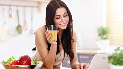 रोज सुबह चाय के बजाय, इन ड्रिंक्स के साथ करें दिन की शुरुआत, सेहत को मिलेंगे कई फायदे