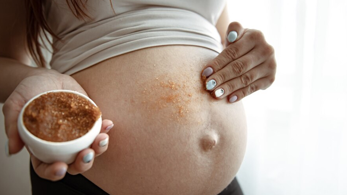 Try These Tips to Prevent Stretch Marks on Your Abdomen During Pregnancy