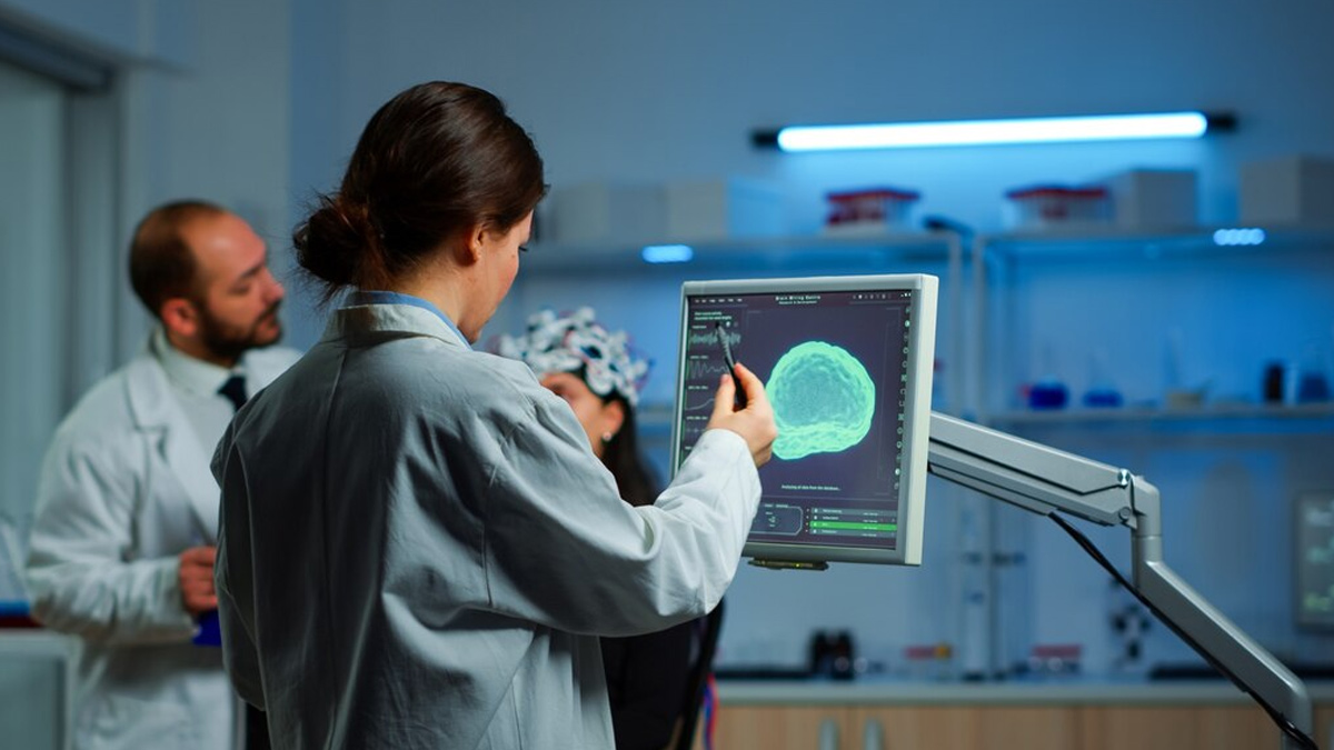 Signs That You Need To See A Neurologist For Headaches