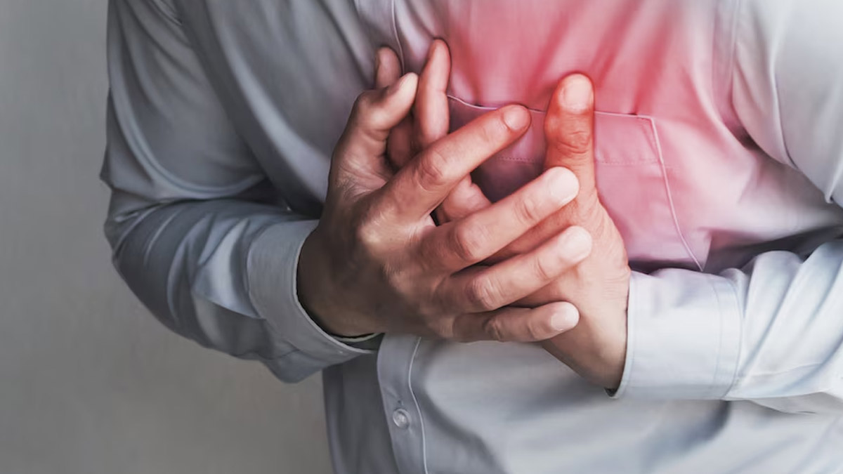 Non-Heart-Related Chest Pain: Expert Lists 6 Causes And How to Address ...