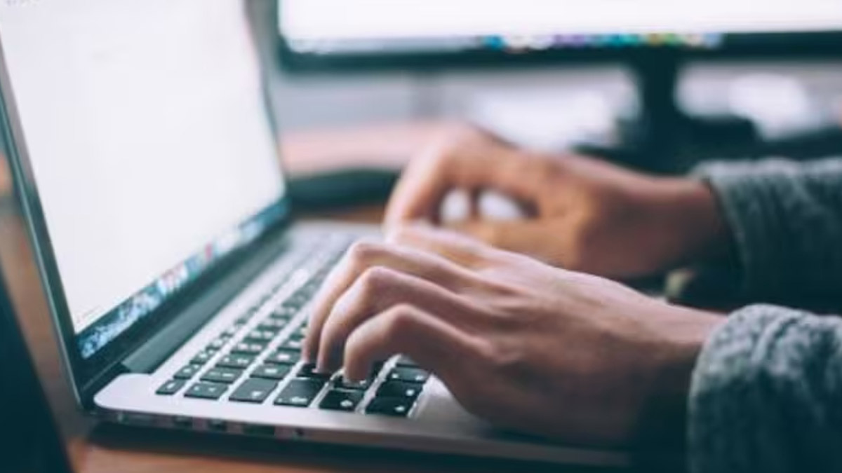 Karnataka Proposes 14-Hour Workday for IT Employees; How Does Overworking Affect Physical and Mental Health?