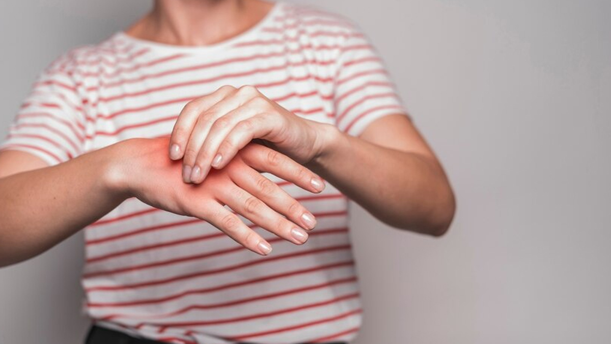 Can Sarcoma Be Mistaken For Osteoporosis? Here's How To Differentiate Between The Two
