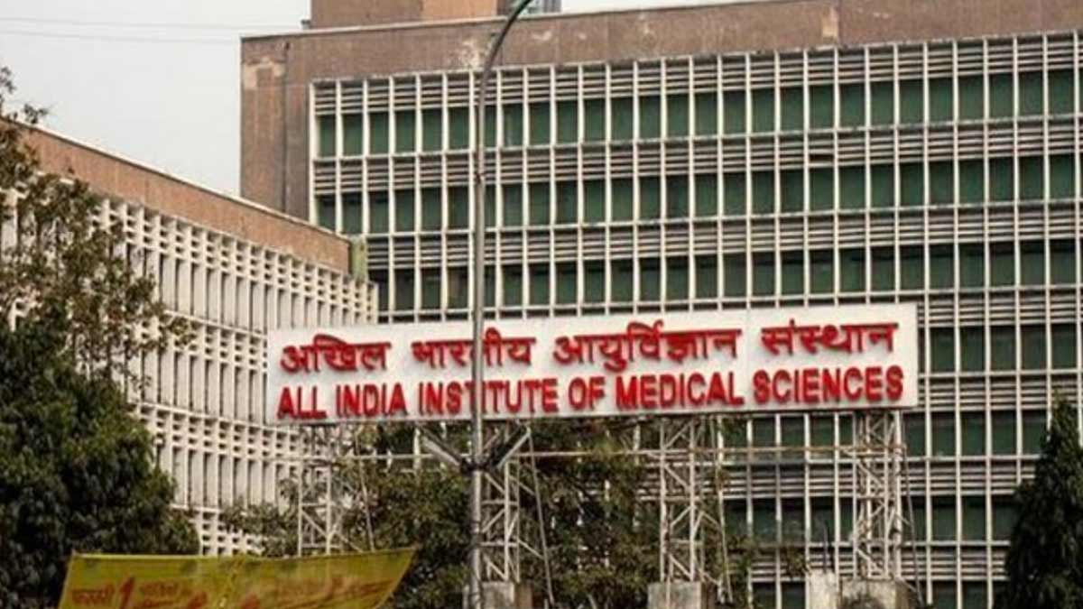 दिल्ली में बढ़ रहे हेपेटाइटिस ए के मामले, AIIMS ने दी दूषित भोजन और पानी से परहेज करने की सलाह 