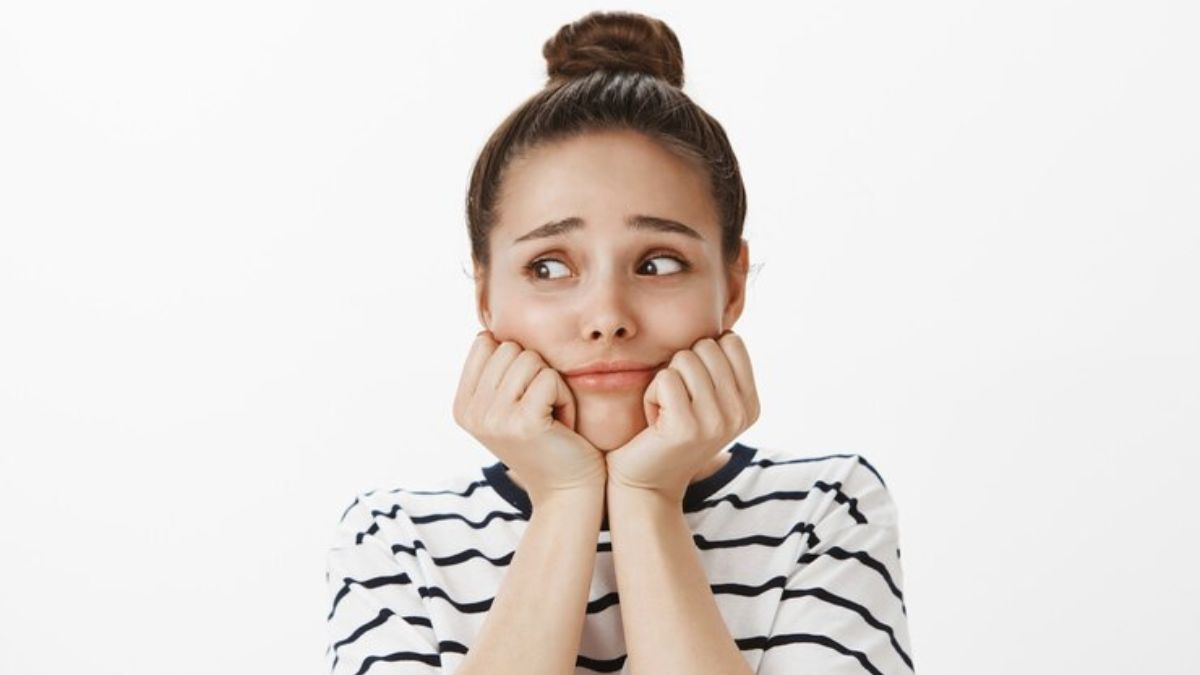 Monsoon Humidity Can Cause Skin Damage, Protect Your Skin With These Doctor-Verified Tips
