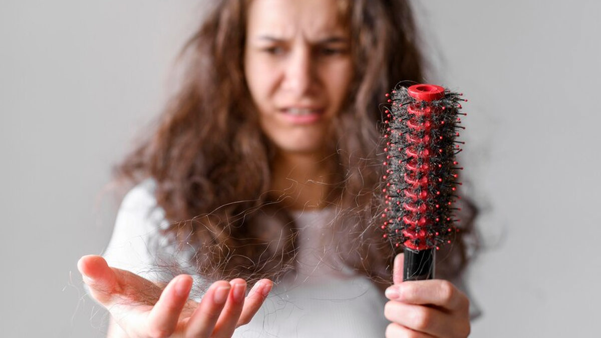 Monsoon problems: How to prevent hair breakage in extreme humidity