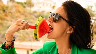 गर्मी और लू के दौरान गलत डाइट बना सकती है कई समस्याओं का शिकार, जानें इस दौरान डाइट में क्या-क्या है जरूरी