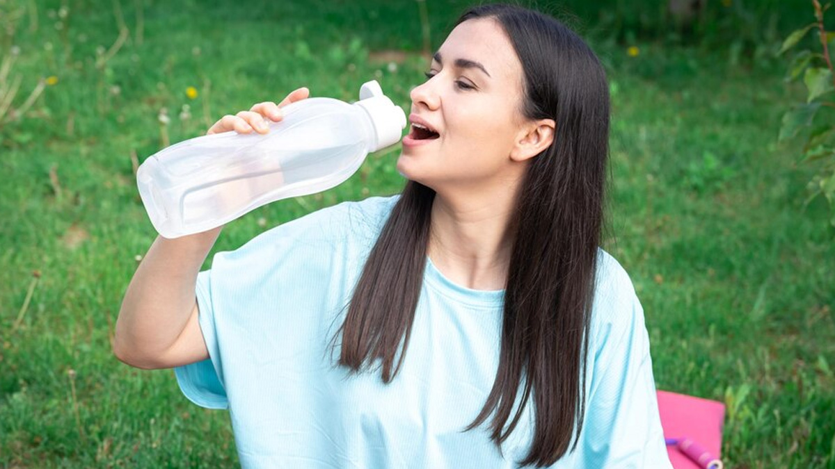 dehydration in hindi