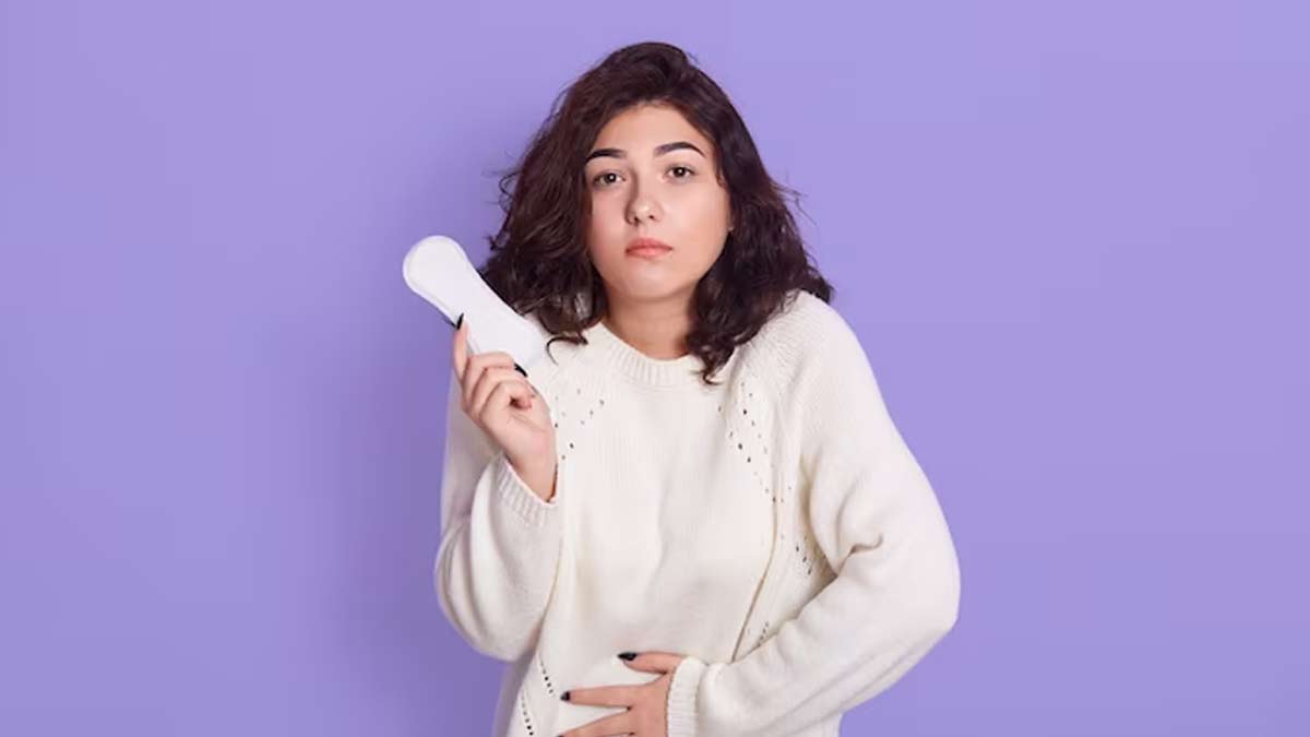 Tips To Manage Depression During Periods In Hindi