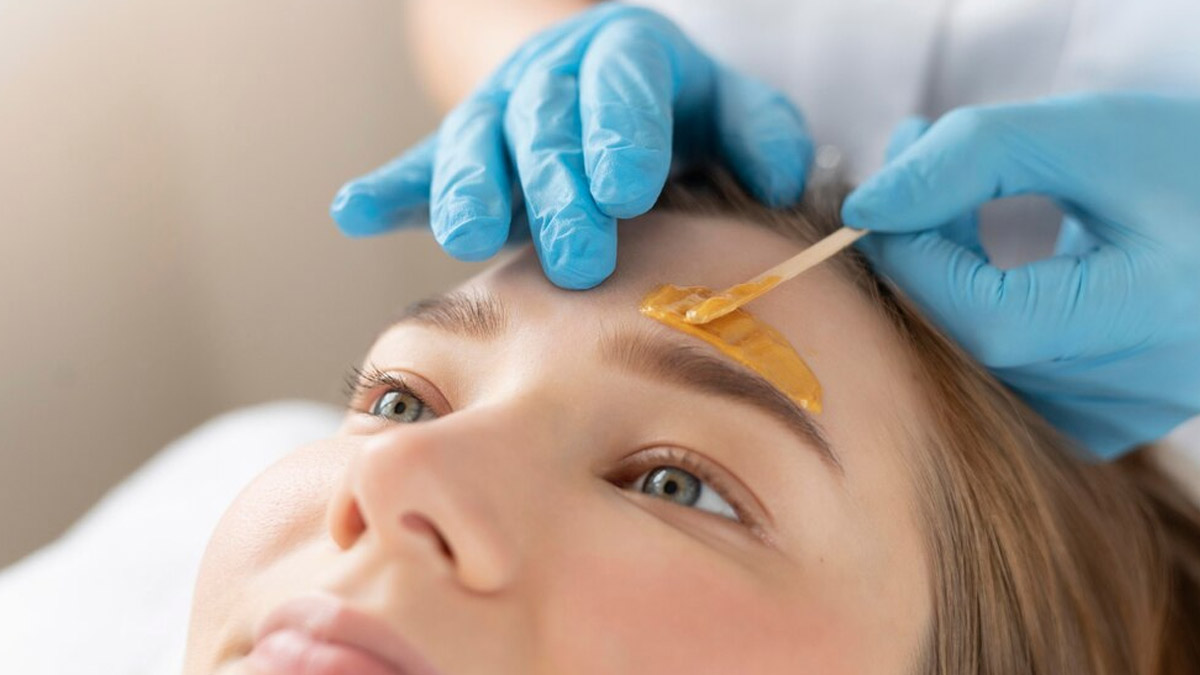 Does Face Waxing Make Your Skin Loose? Here’s What Dermatologist Says