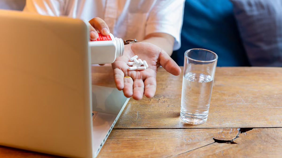 Is Long-Term Antacid Use Linked To Vitamin B12 Deficiency?