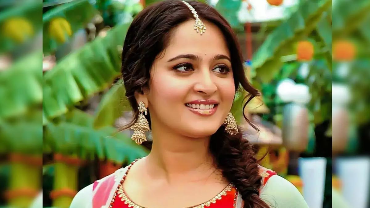 'बाहुबली' फेम अनुष्का शेट्टी हुईं लॉफिंग डिजीज का शिकार, जानें क्या है यह बीमारी और इसके लक्षण 