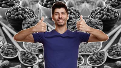 पुरुष अपनी डाइट में शामिल करें ये 4 तरह के ड्राई फ्रूट्स और सीड्स, मिलेंगे कई जबरदस्त फायदे