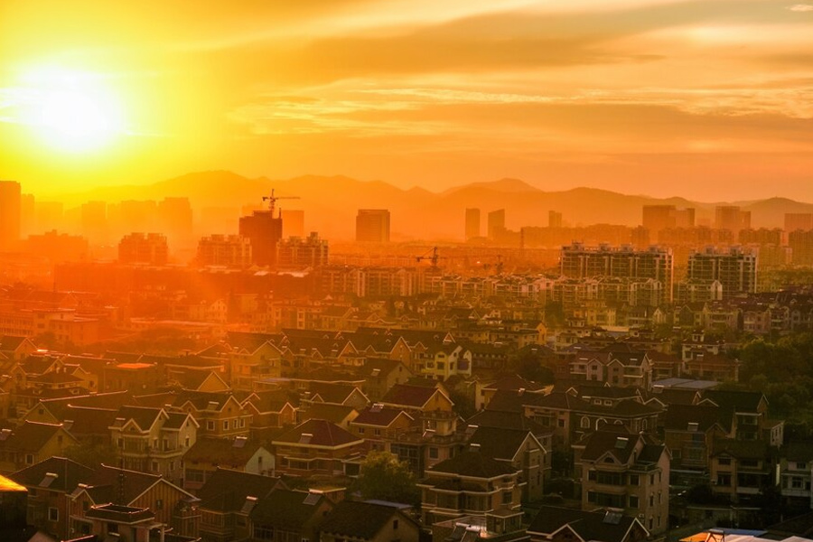 How Organisations Can Protect Their Workforce’s Health During Heatwaves