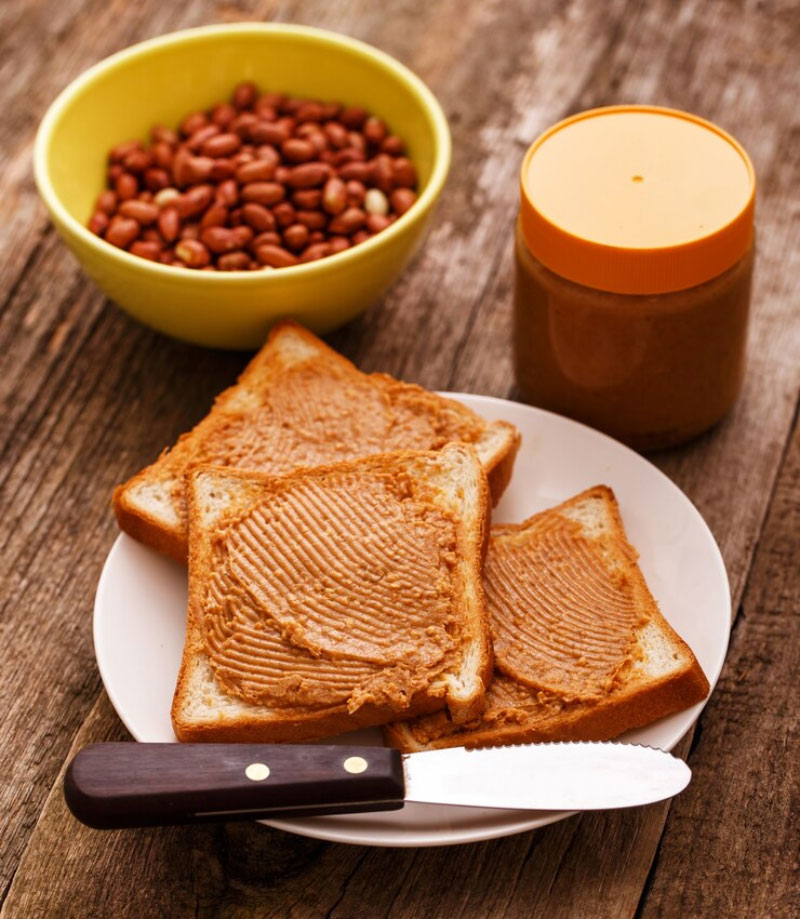 is brown bread healthy for breakfast