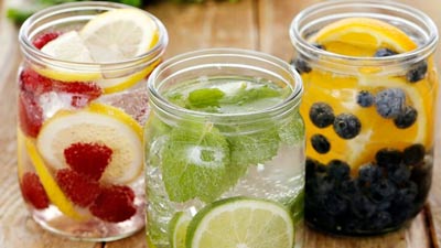 क्या डाइट कोल्डड्रिंक्स (सोडा) नॉर्मल कोल्ड ड्रिंक्स के मुकाबले कम नुकसानदायक होती हैं? जानें डॉक्टर की 