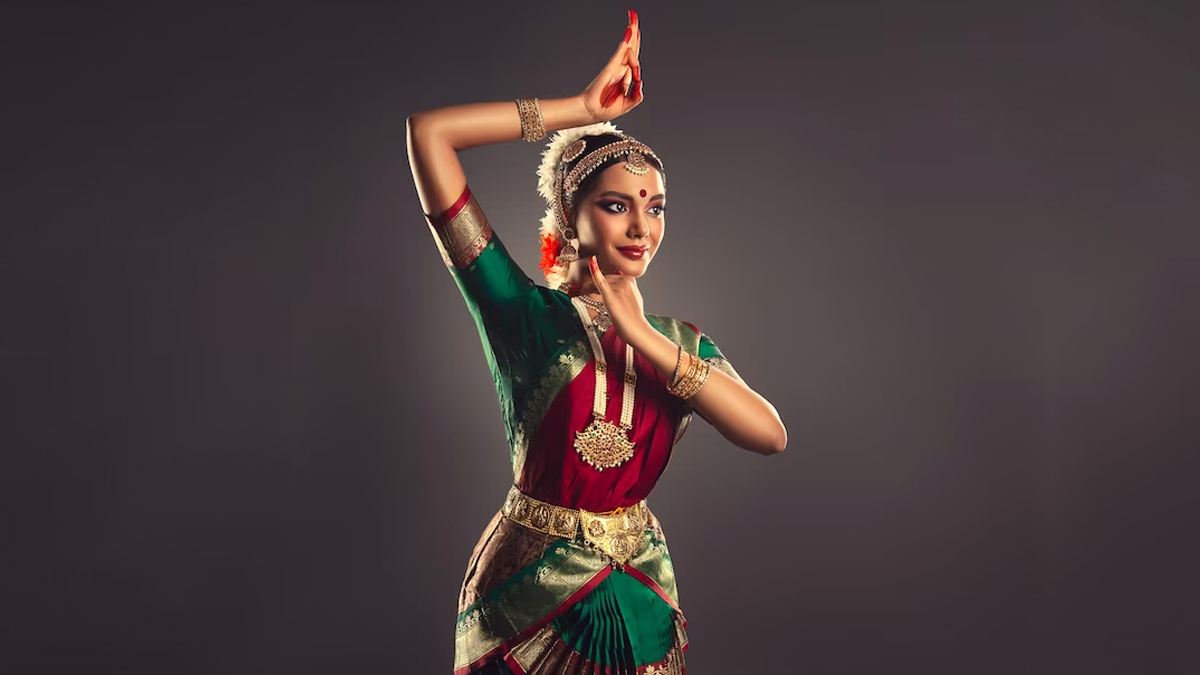 Bharatnatyam Pose High-Res Stock Photo - Getty Images