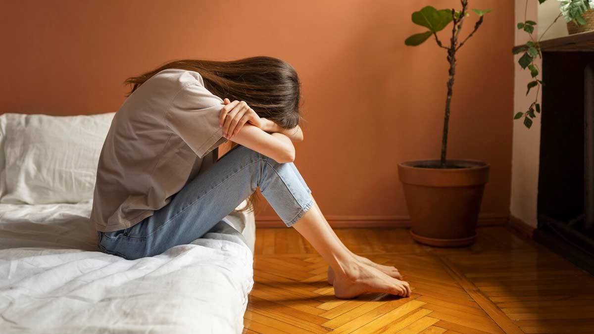 Early Symptoms of Neurosis in Hindi