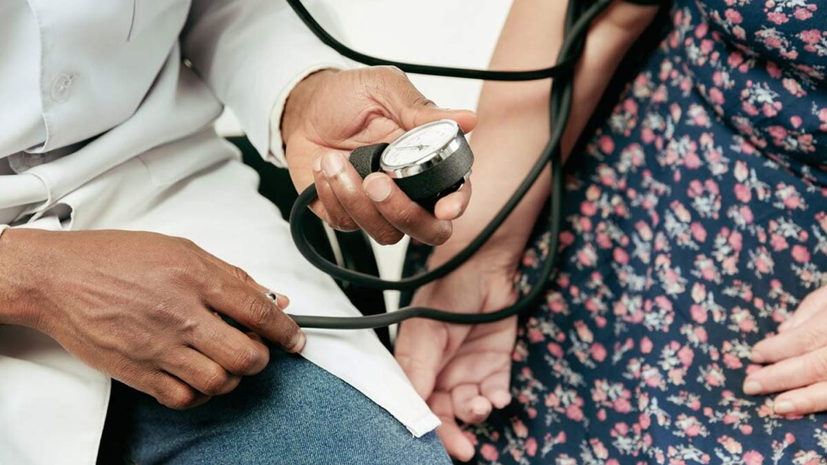 How To Recognise Postpartum Hypertension: Management Tips