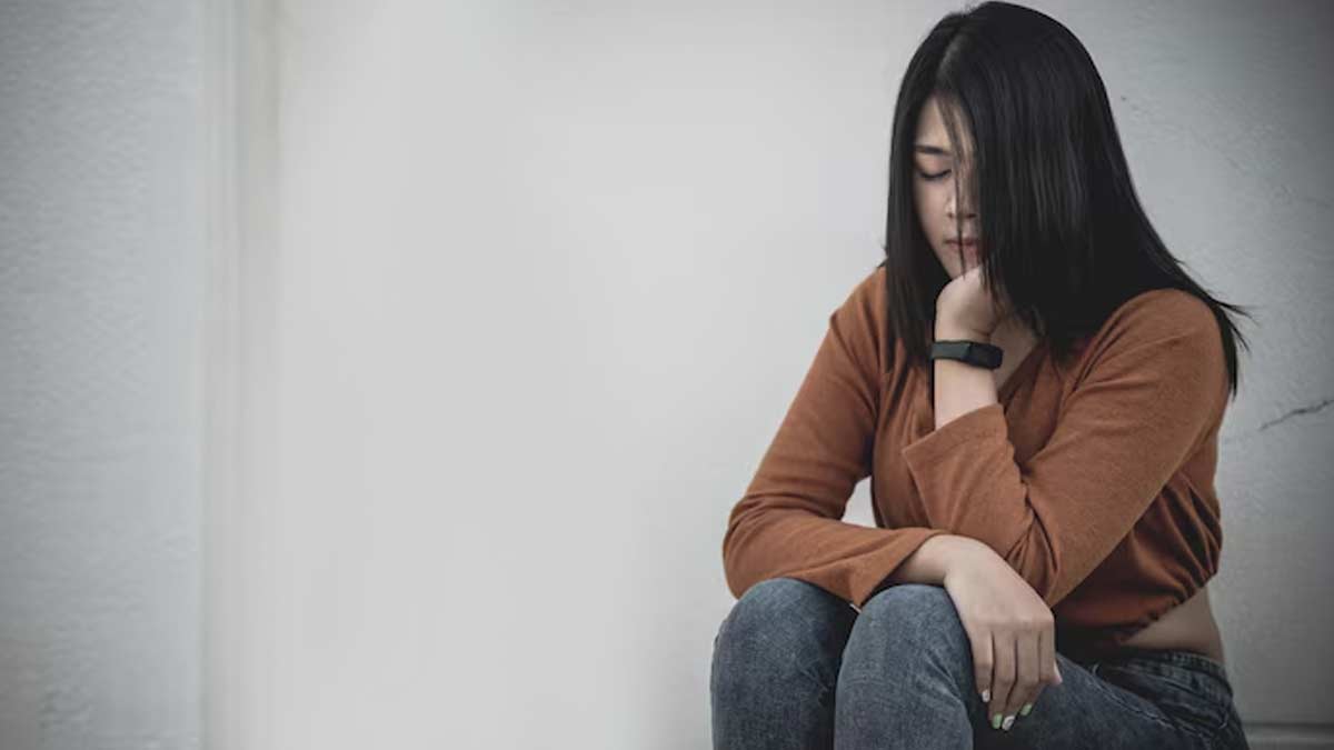 पहली बार पीरियड आने पर 14 वर्षीय लड़की ने की आत्महत्या,जानें बच्चों को पीरियड्स की जानकारी देना क्यों है जरूरी