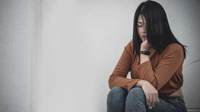 पहली बार पीरियड आने पर 14 वर्षीय लड़की ने की आत्महत्या,जानें बच्चों को पीरियड्स की जानकारी देना क्यों है जरूरी