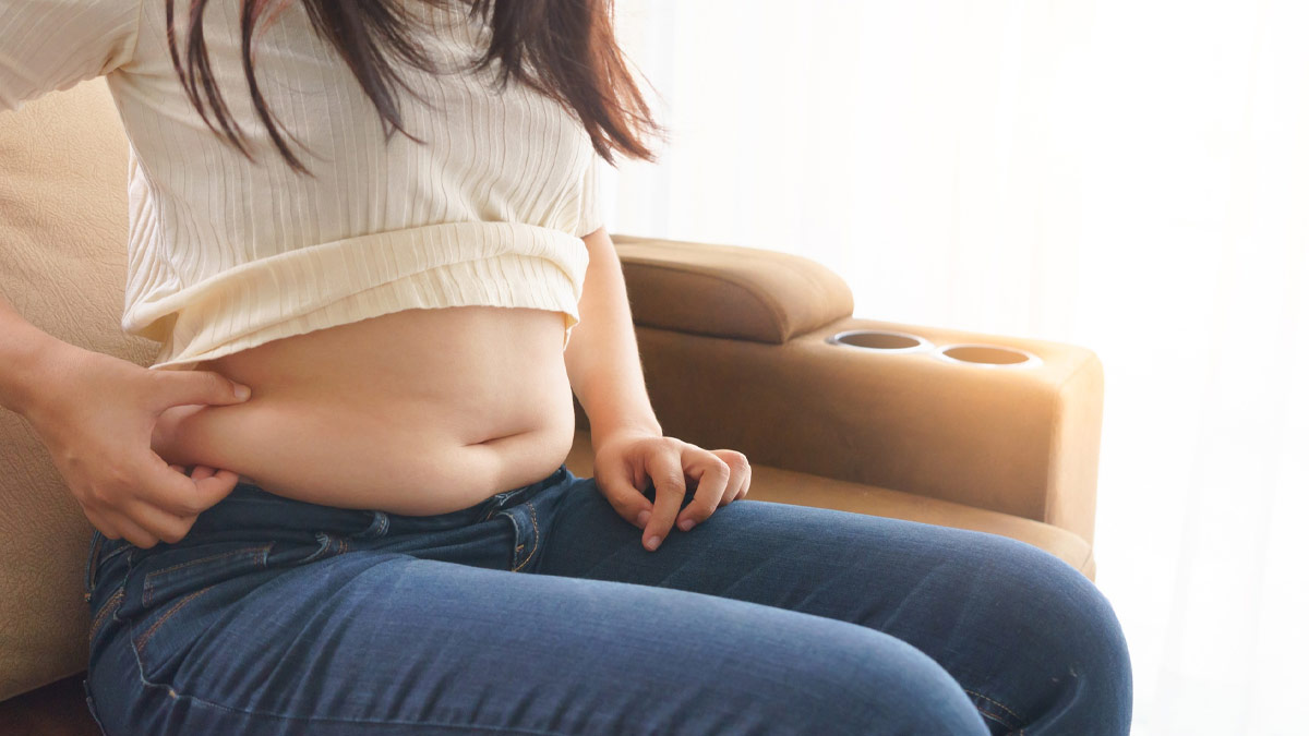 Expert Unveils the Link Between Smoking, Weight Gain, and Belly Fat Accumulation