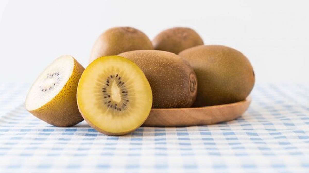 Can Kidney Patients Eat Kiwi in Hindi