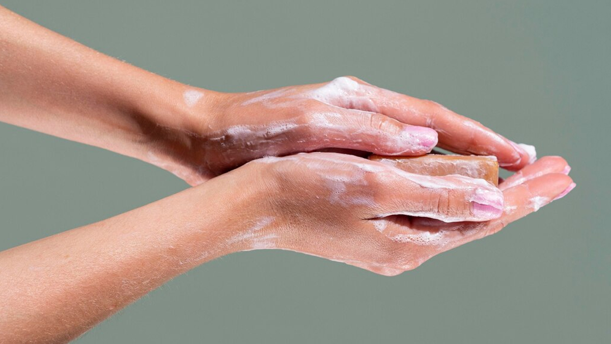 Myths And Facts About Handwashing In Hindi