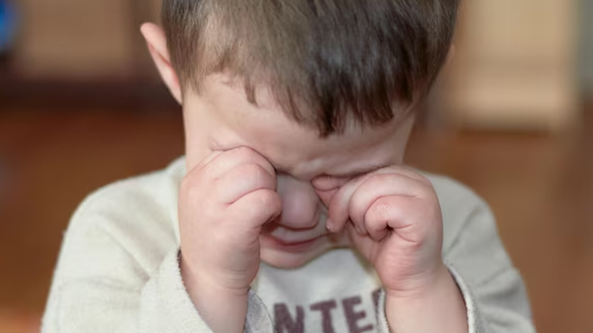 sign of vision problem in children