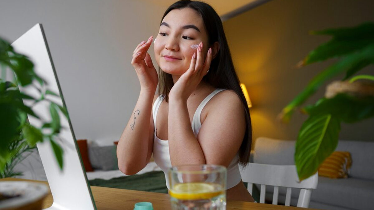 Post Workout Skincare: Expert Lists Effective Routine To Prevent Breakouts