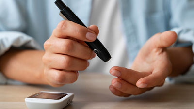 Insulin Resistance: इंसुलिन रेजिस्टेंस को कंट्रोल करने के लिए अपनाएं ये 10 उपाय, मिलेगा फायदा