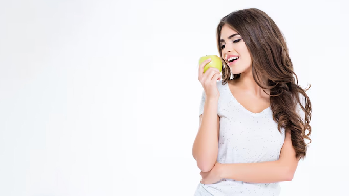 Benefits Of Eating Green Apple On Empty Stomach In Hindi