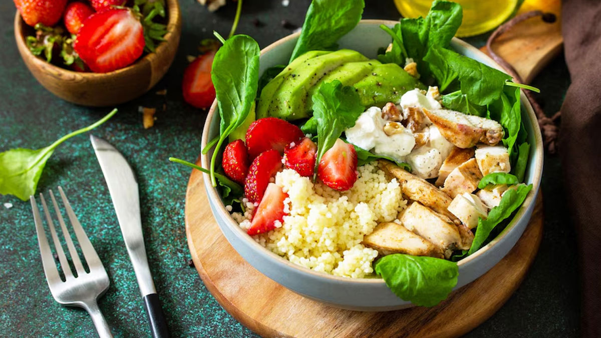Here’s How a Mediterranean Diet Can Help Fibromyalgia Patients