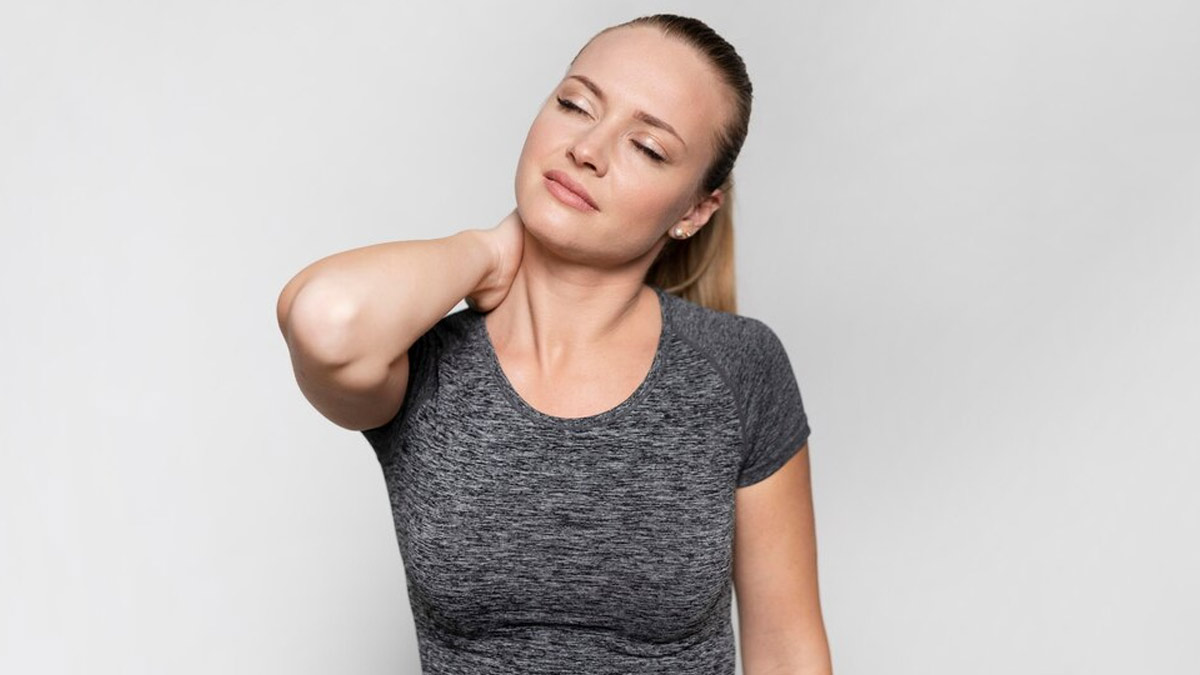 What It Means When Your Shoulders Pop Or Click: Know From An Expert