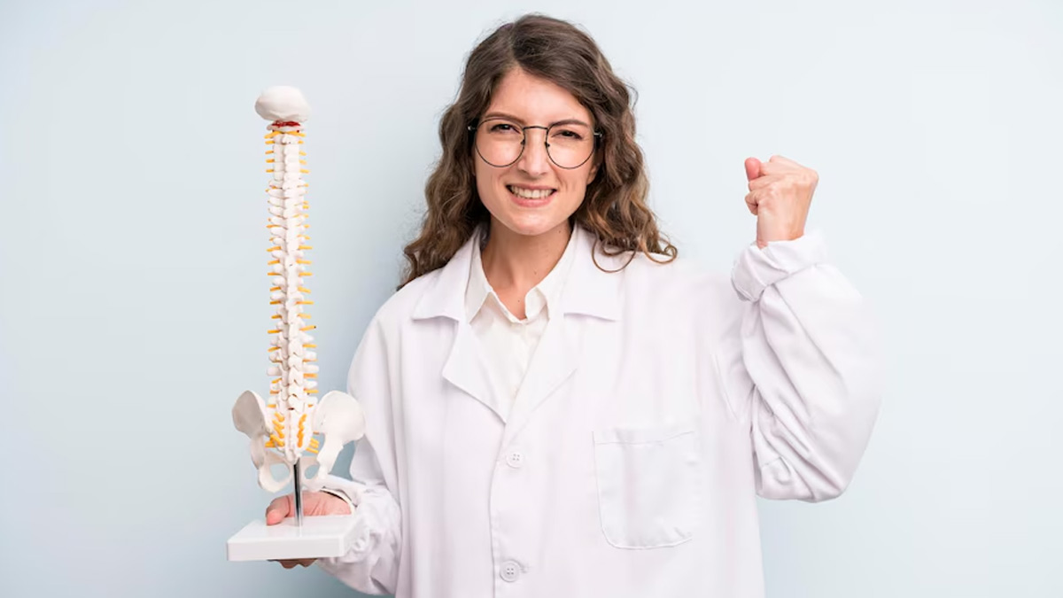 Bone Health In Women In Their 30s: How To Reduce The Risk of Osteoporosis