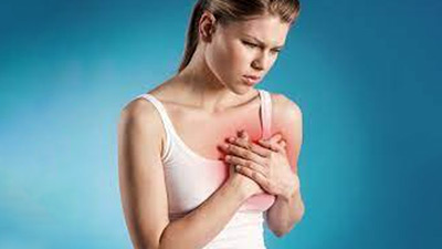 निप्पल पर छोटे-छोटे दाने क्यों हो जाते हैं? डॉक्टर से जानें इसके कारण 