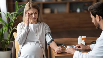 प्रेग्नेंसी में बीपी हाई होने पर कभी न करें ये 5 गलति‍यां, सेहत को हो सकता है नुकसान 