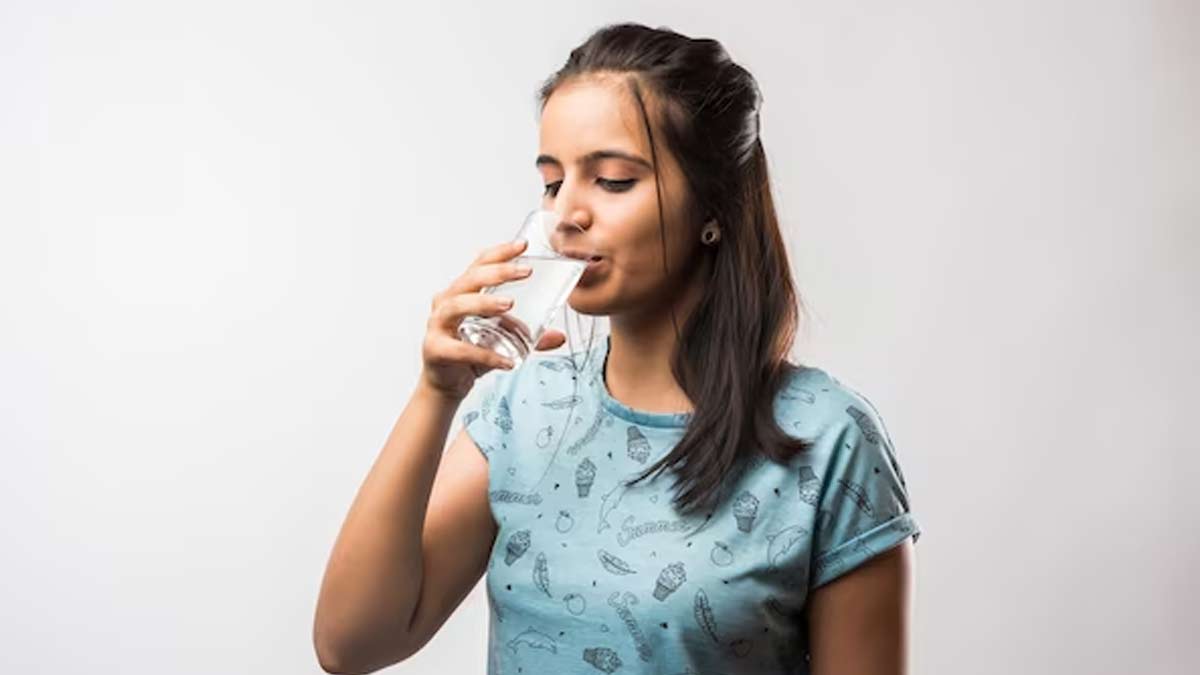 Causes Of Dehydration Headache In Hindi