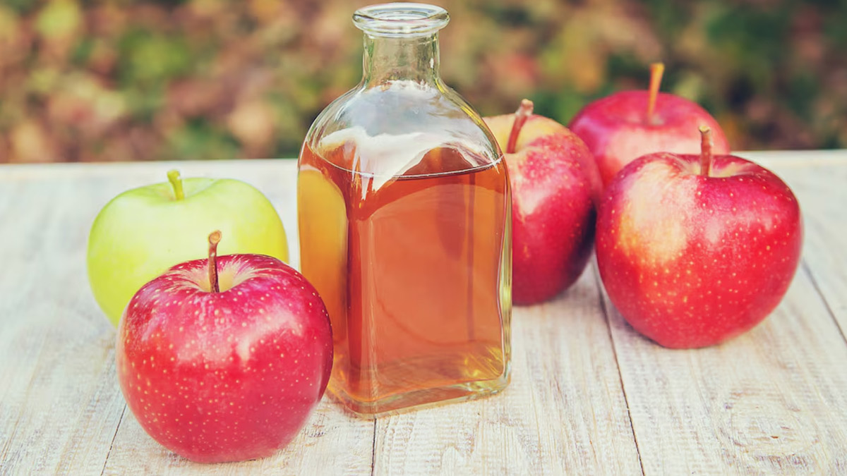 how to use apple cider vinegar for oily hair 