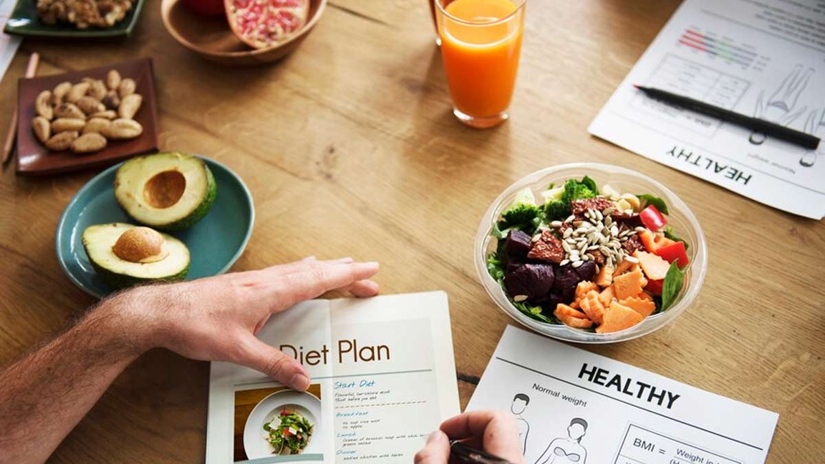 How To Choose The Right Nutritionist? Expert Shares A Step-By-Step Guide 
