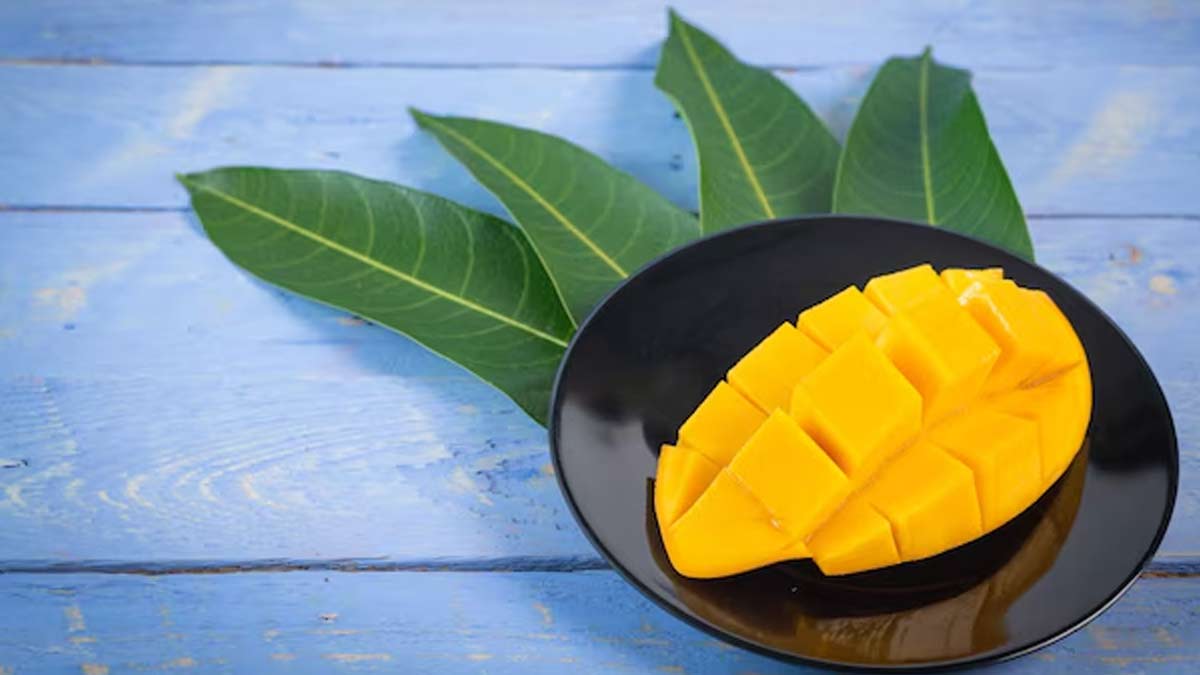 Raw-mango-vs-ripe-mango-ins