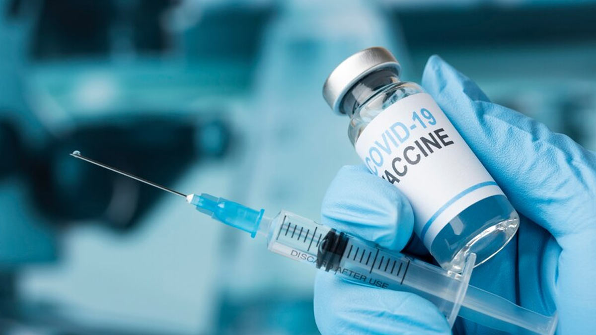 AstraZeneca COVID Vaccine Linked To Another Fatal Blood Clotting Disorder: How Covishield May Cause VITT
